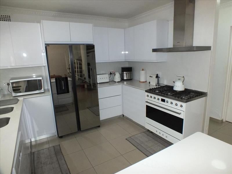 4 Bedroom Property for Sale in Mitchells Plain Central Western Cape